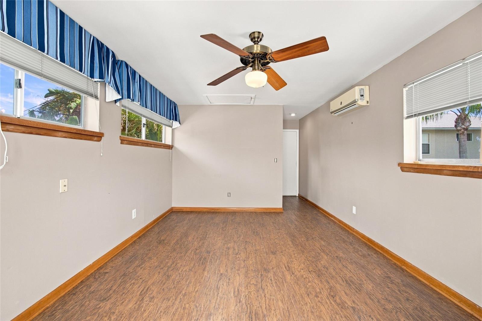 2802 W Estrella St Property Photo 31