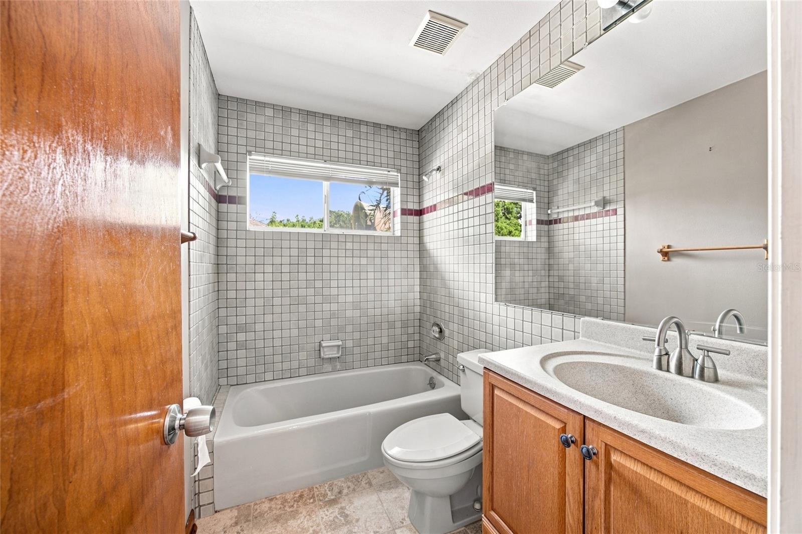 2802 W Estrella St Property Photo 34