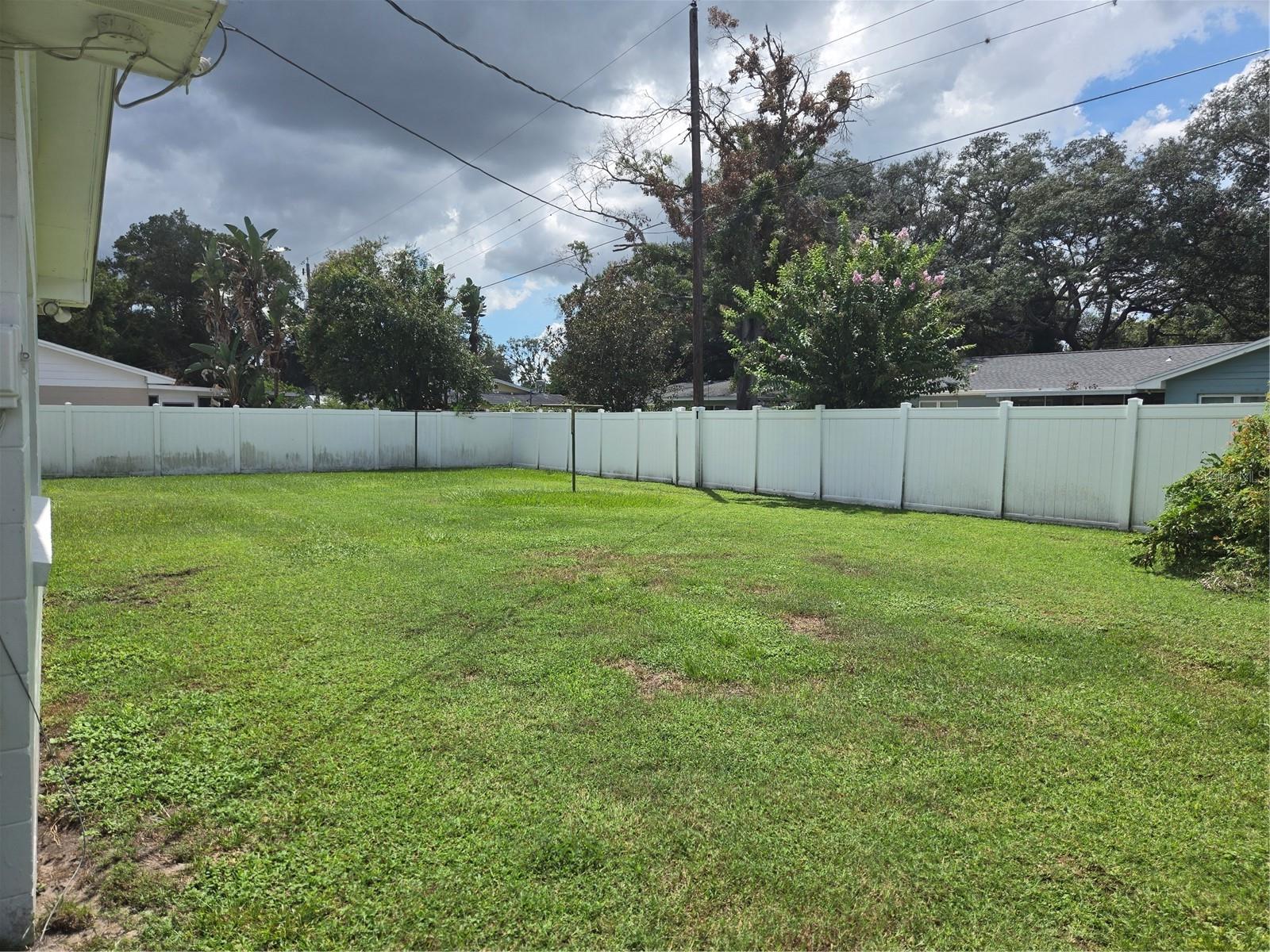 3502 Nakora Dr Property Photo 4