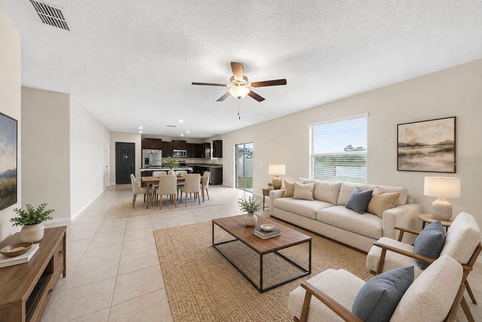 1507 Golden Glow Dr Property Photo 3