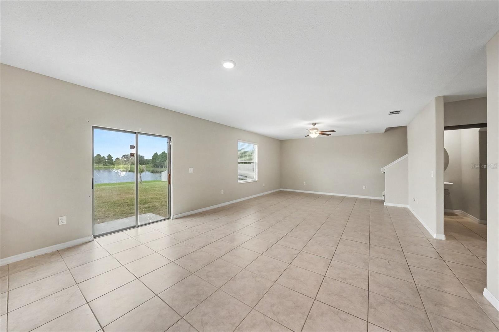 1507 Golden Glow Dr Property Photo 9