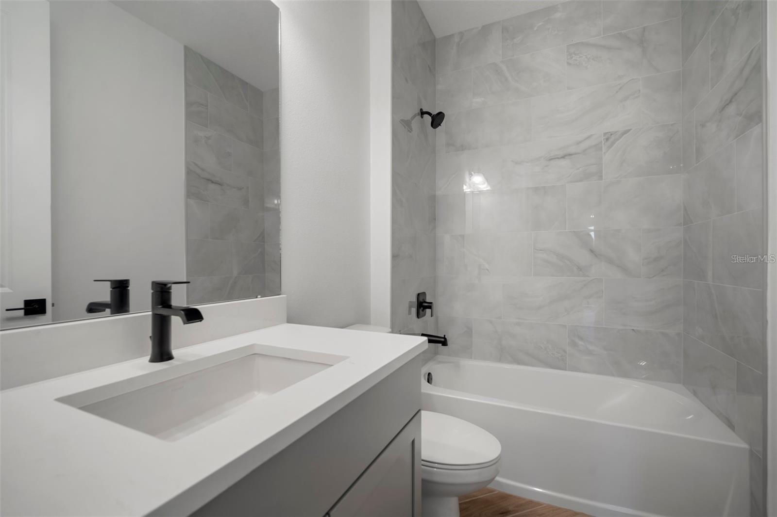 11892 Richmond Trl Property Photo 8