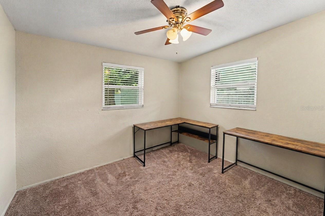 8490 92nd Ter Property Photo 8