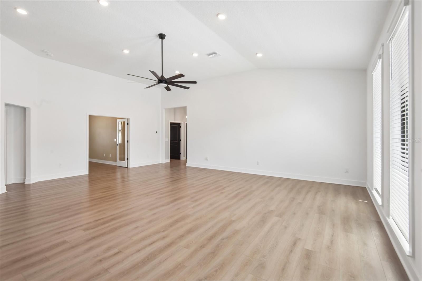 1305 Ahoy Ave Property Photo 6
