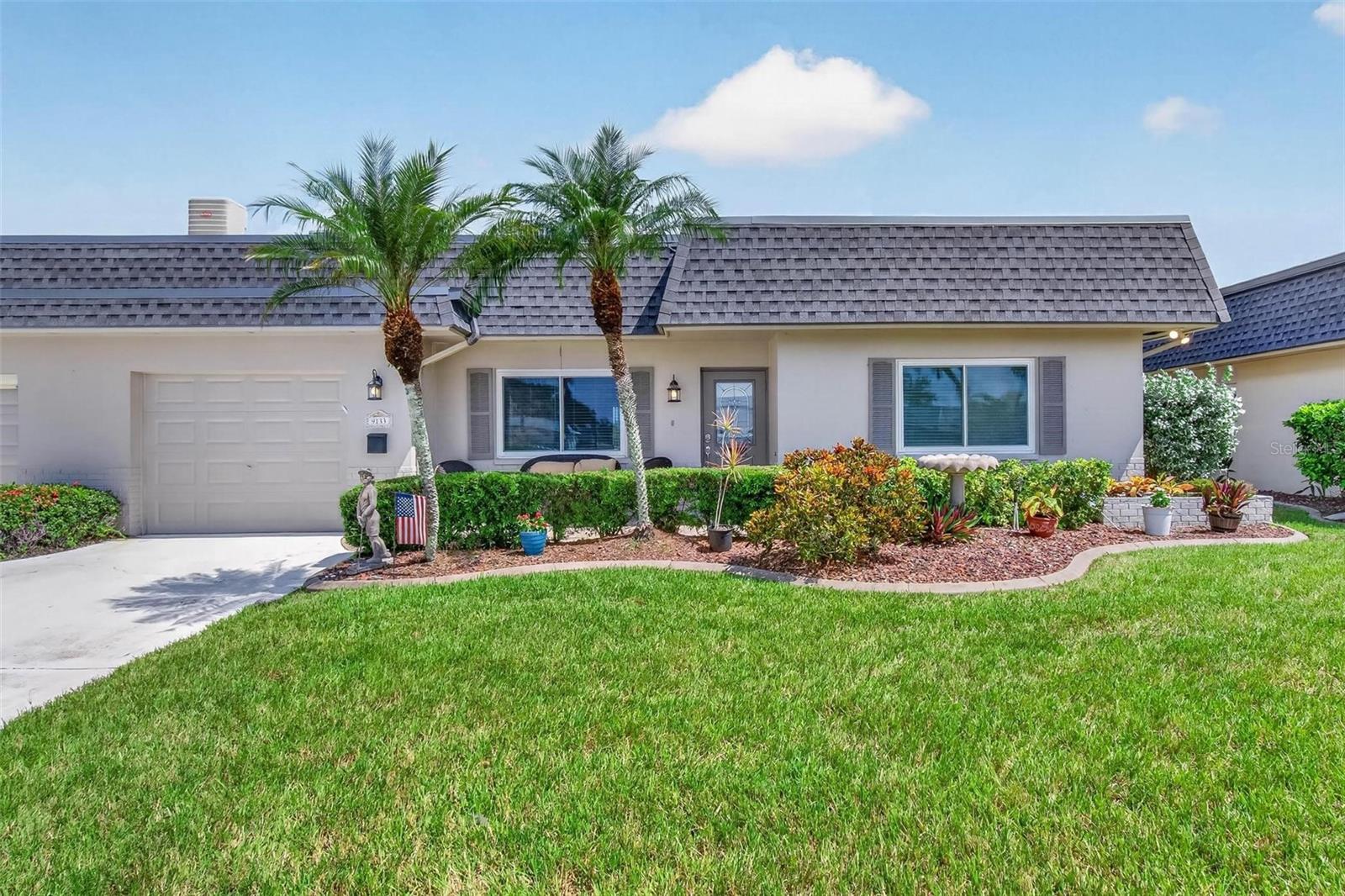 9133 Pinehurst Dr #6r Property Photo 1