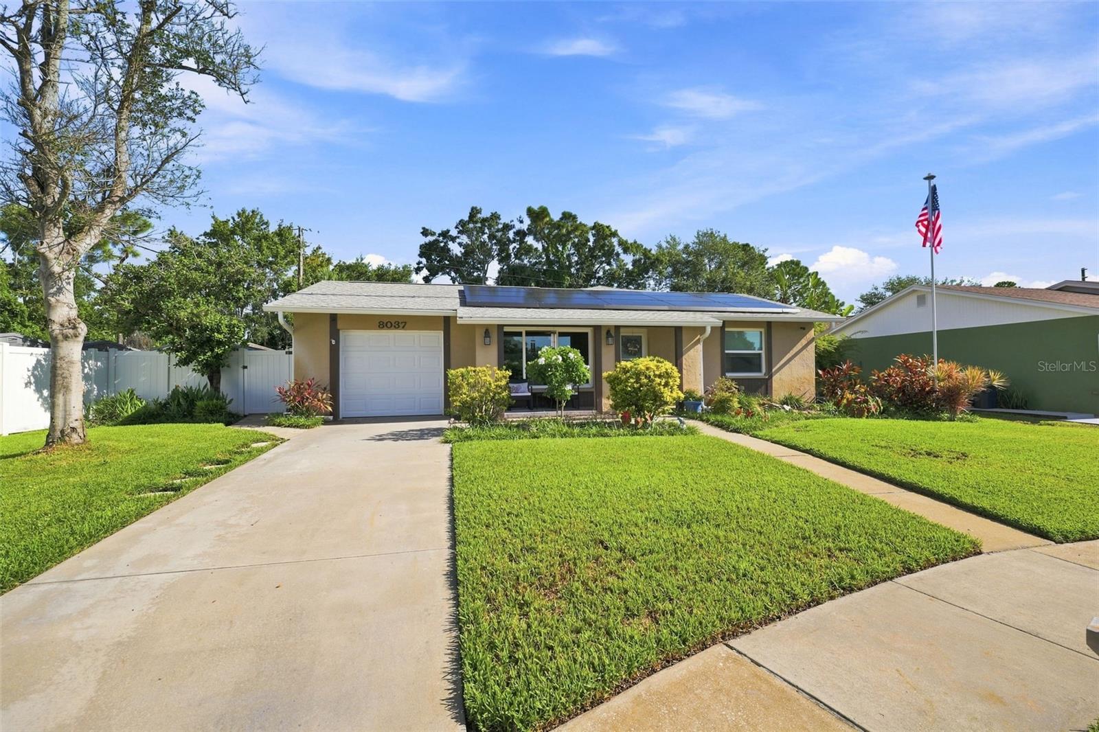 8037 Powder Horn Cir Property Photo 3
