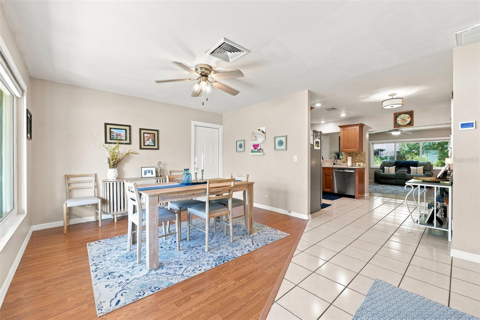 8037 Powder Horn Cir Property Photo 5