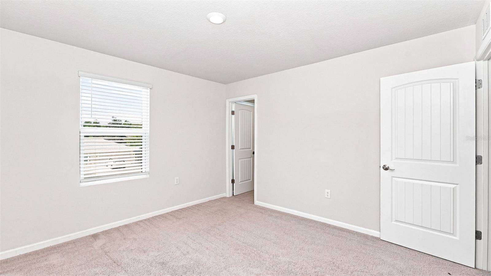 13 Zebulon Pl Property Photo 6