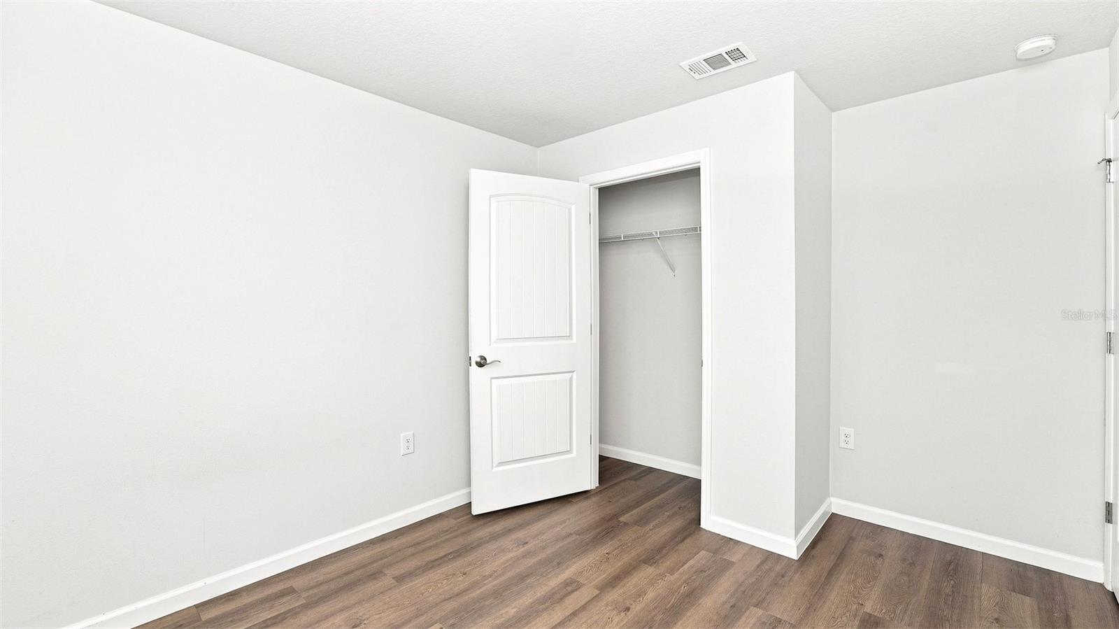 13 Zebulon Pl Property Photo 11