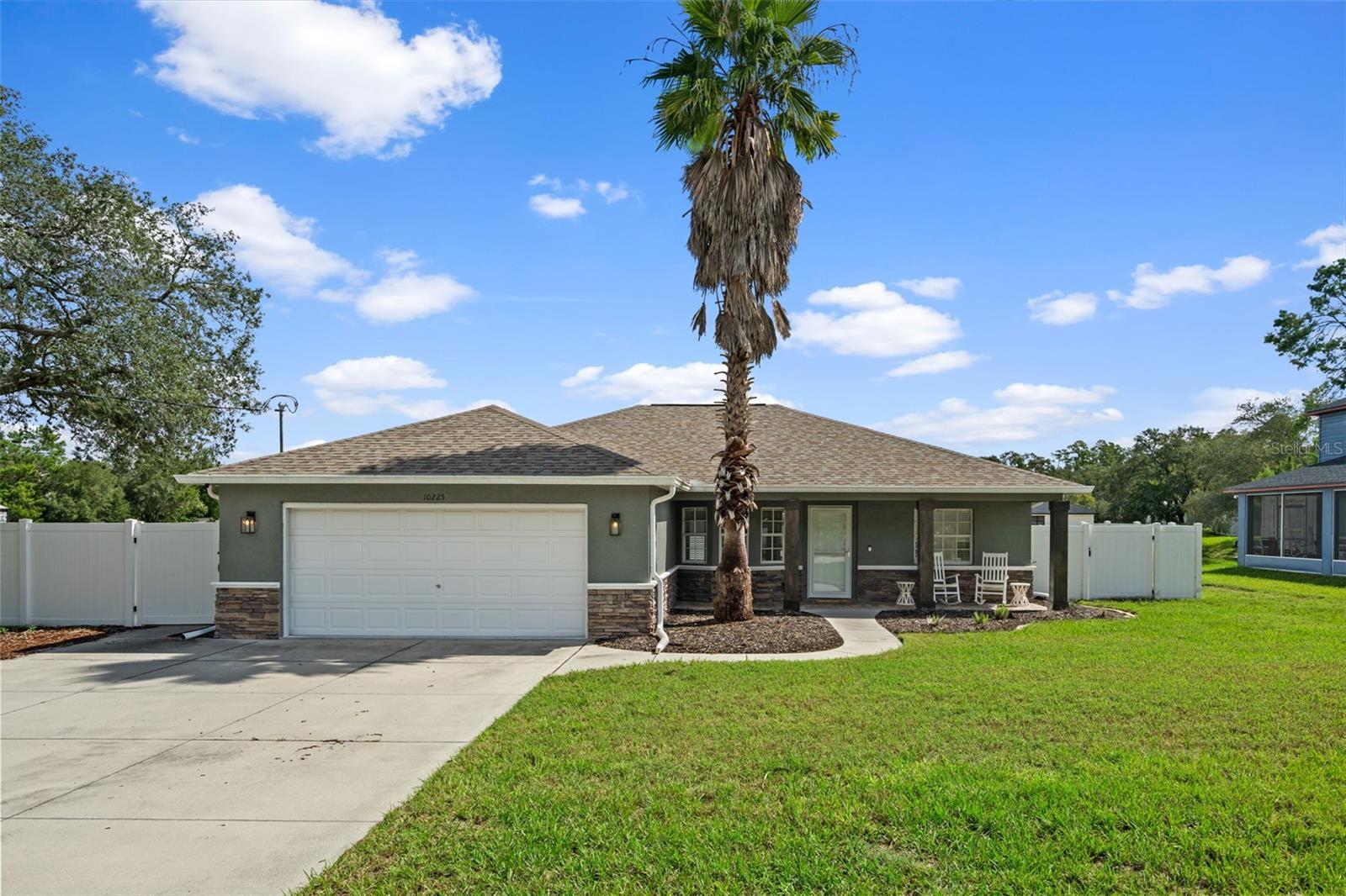 10225 Jollett St Property Photo 2