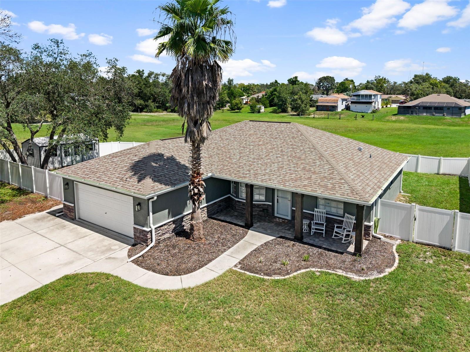 10225 Jollett St Property Photo 3
