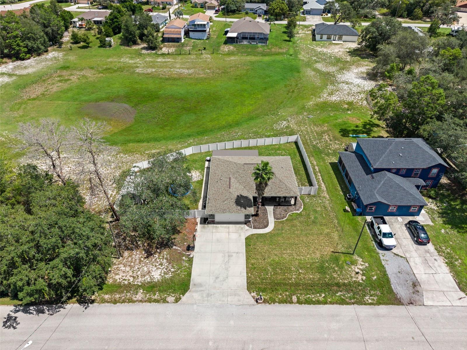 10225 Jollett St Property Photo 5