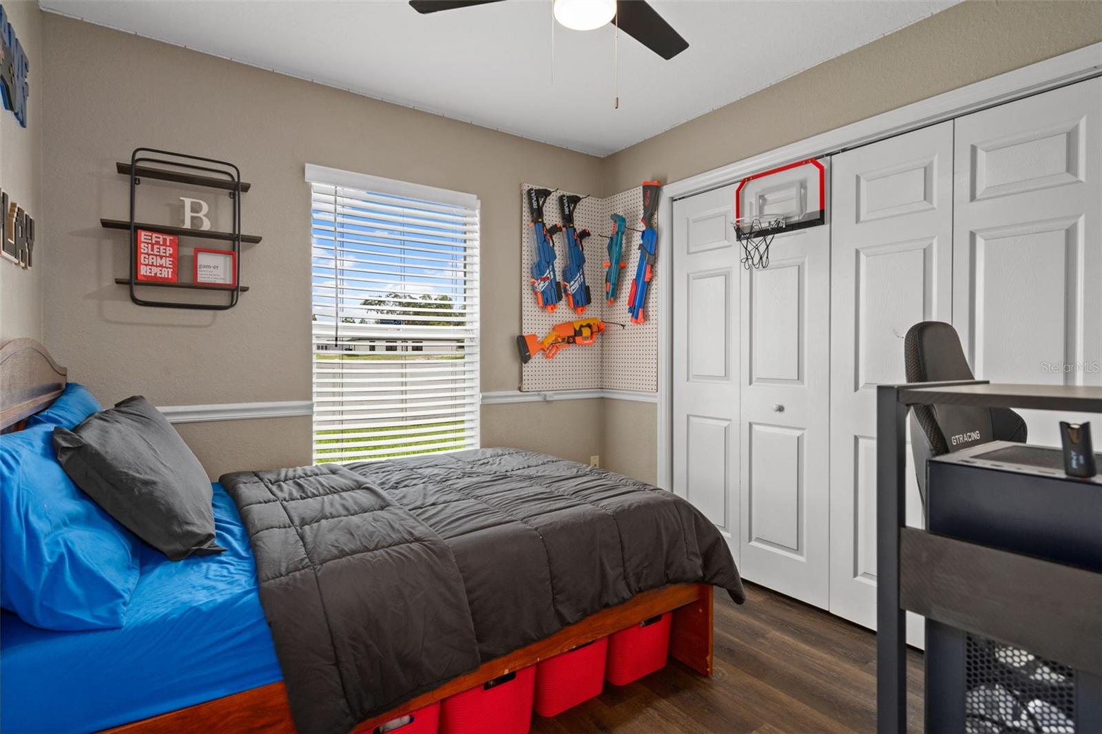10225 Jollett St Property Photo 24