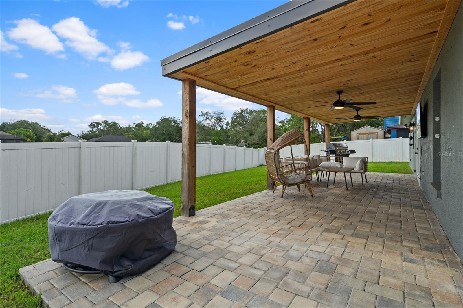 10225 Jollett St Property Photo 27