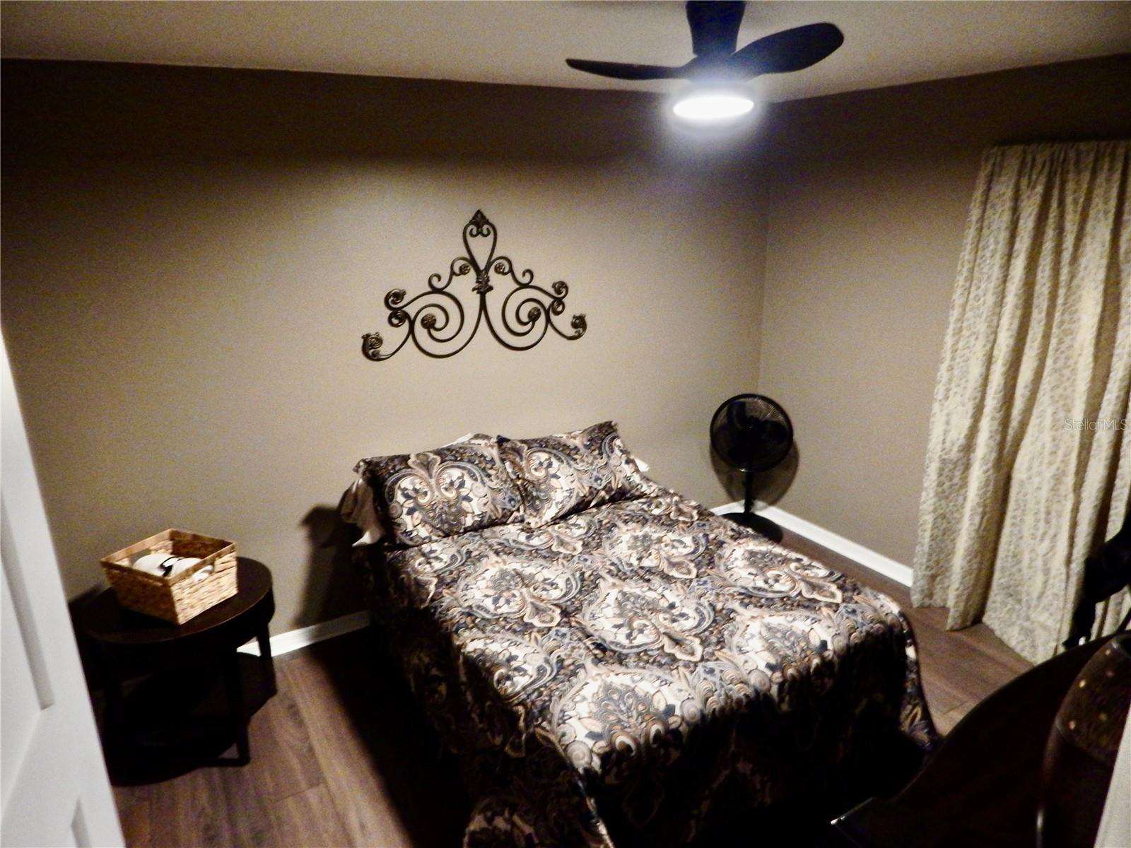 7353 Applegate Dr Property Photo 8