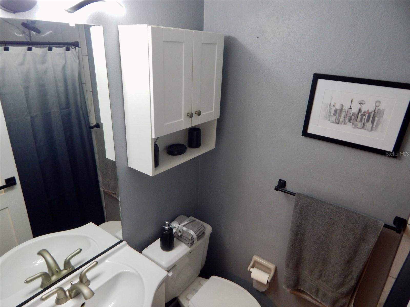 7353 Applegate Dr Property Photo 9