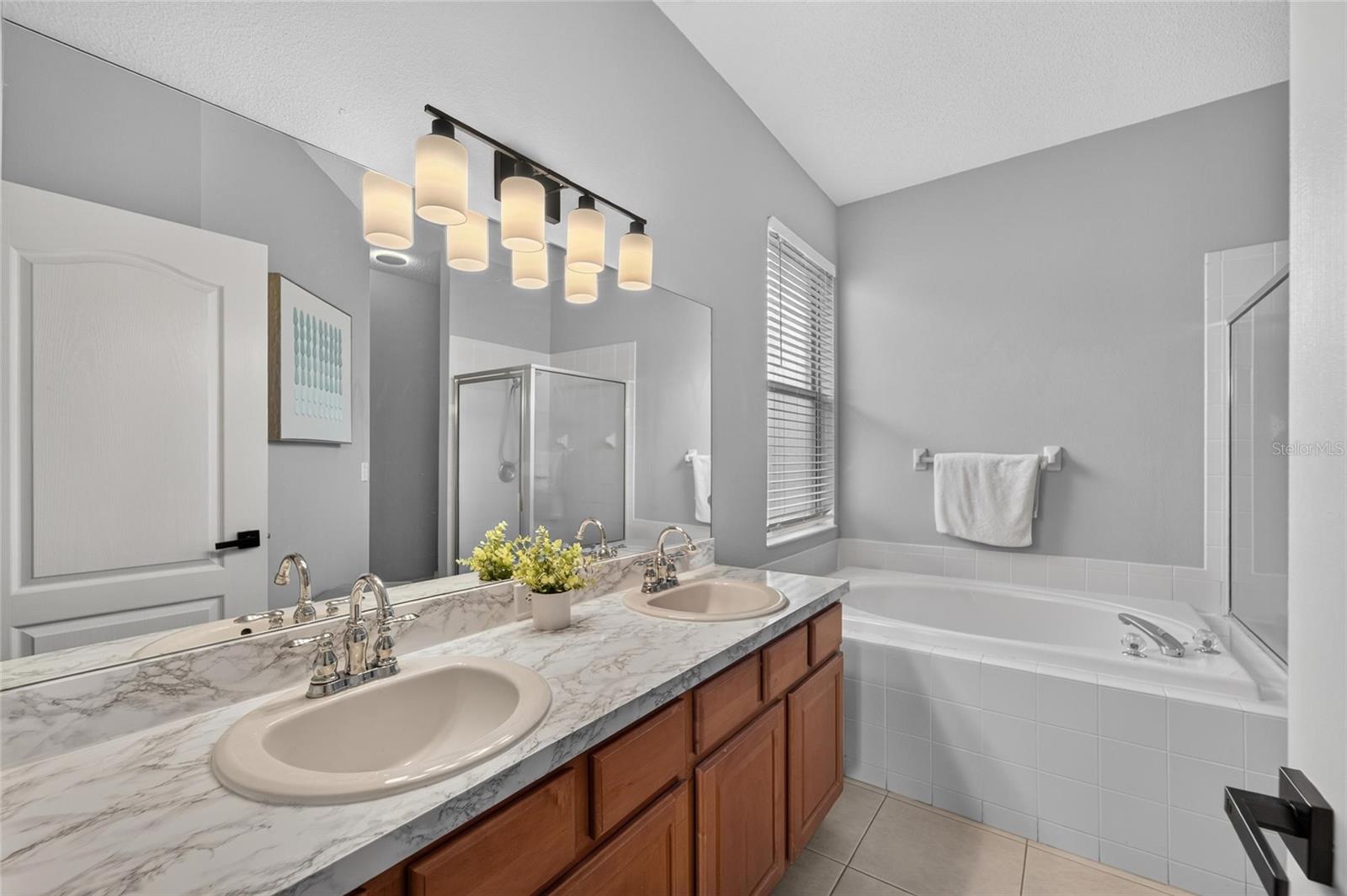 11313 Village Brook Dr Property Photo 24