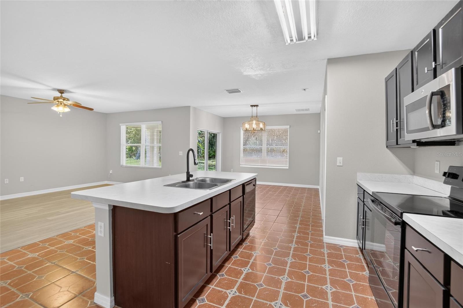 16441 Treasure Point Dr Property Photo 18