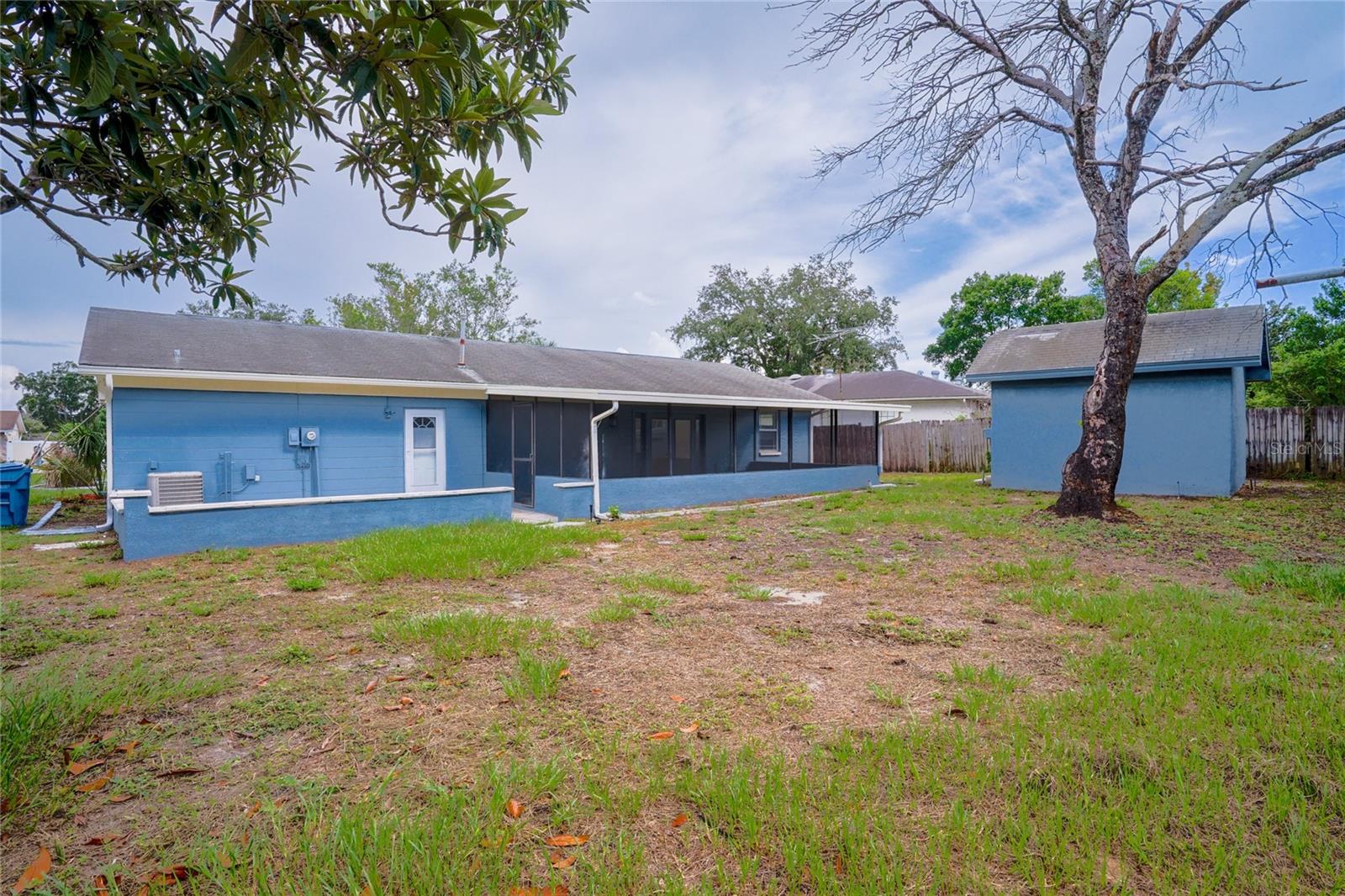 5176 Wellington Rd Property Photo 12