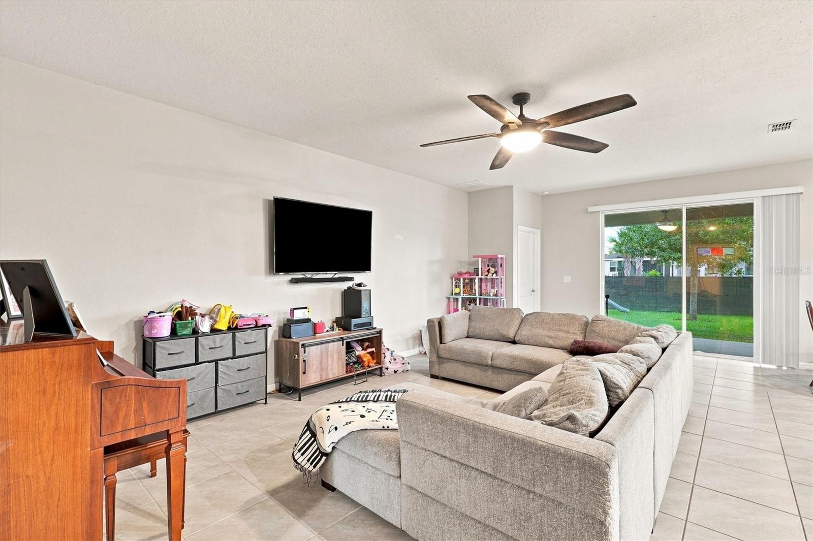 5310 Sunshine Dr Property Photo 4