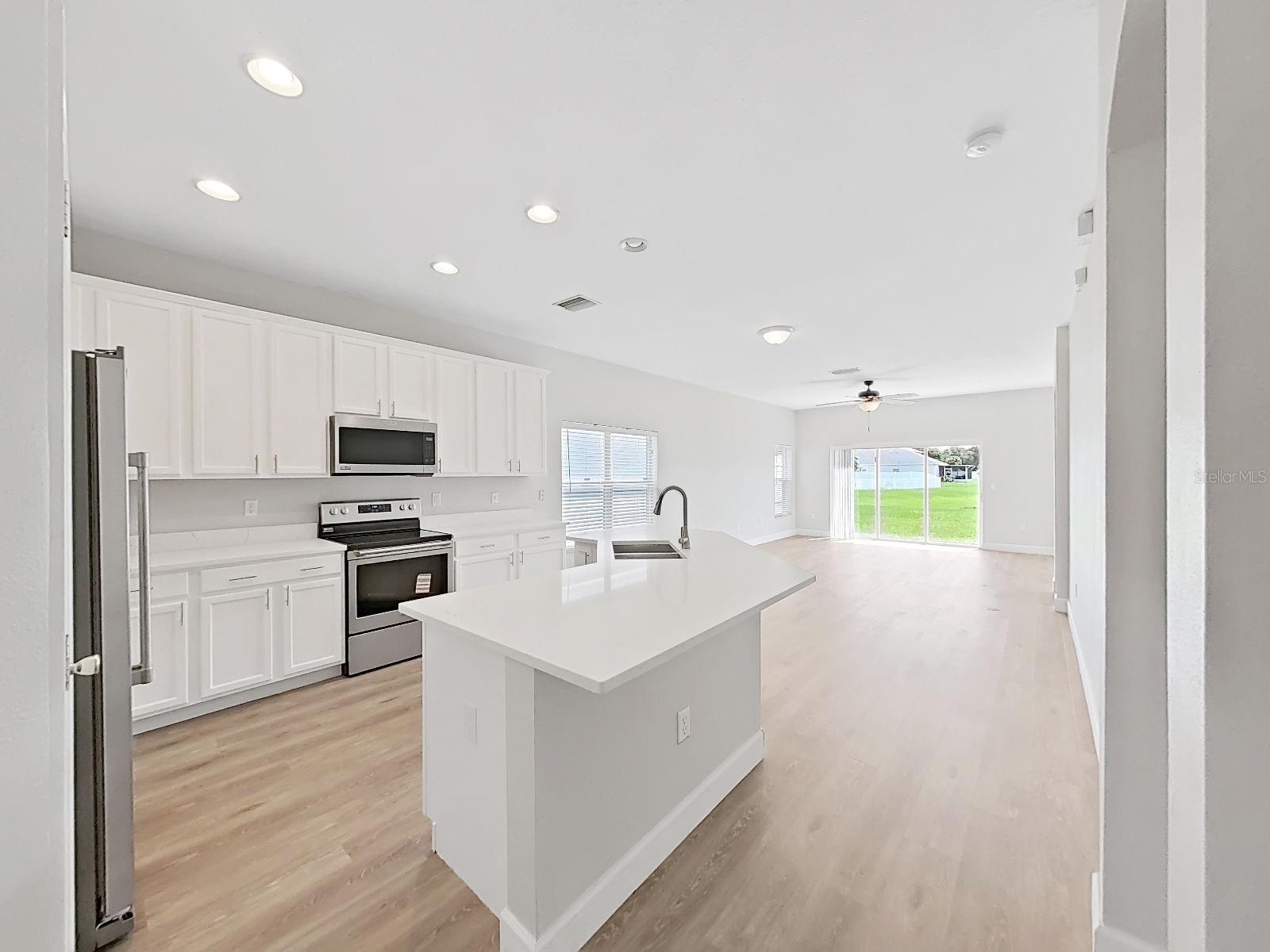 11908 Fern Blossom Dr Property Photo 11