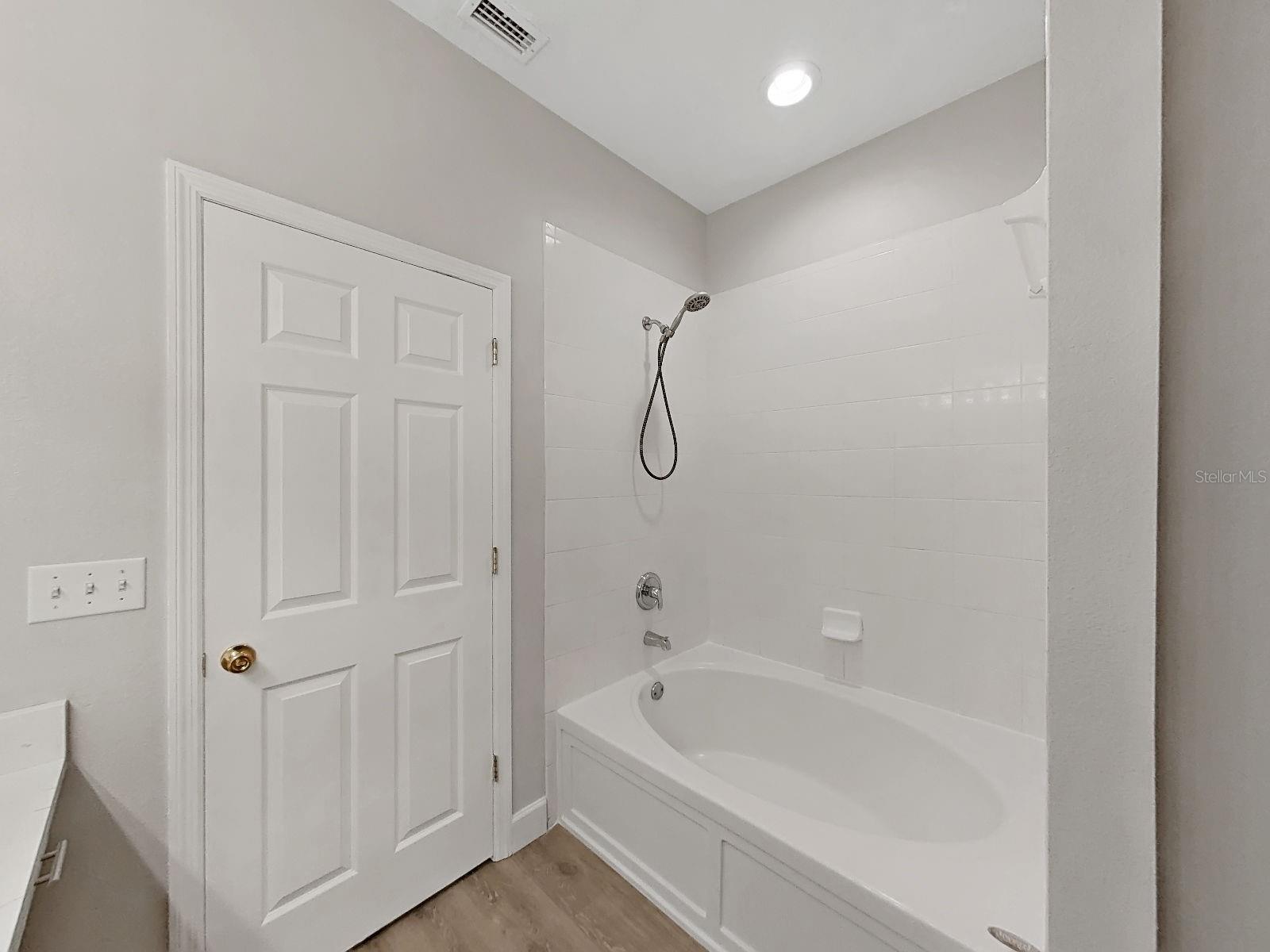11908 Fern Blossom Dr Property Photo 26