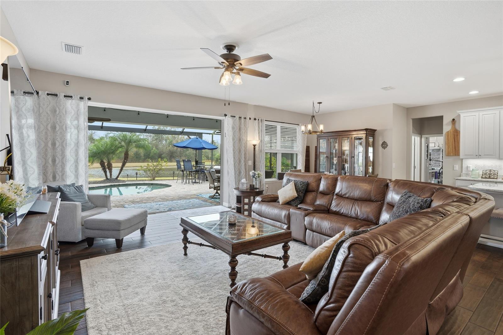 33564 Willow Point Ct Property Photo 22