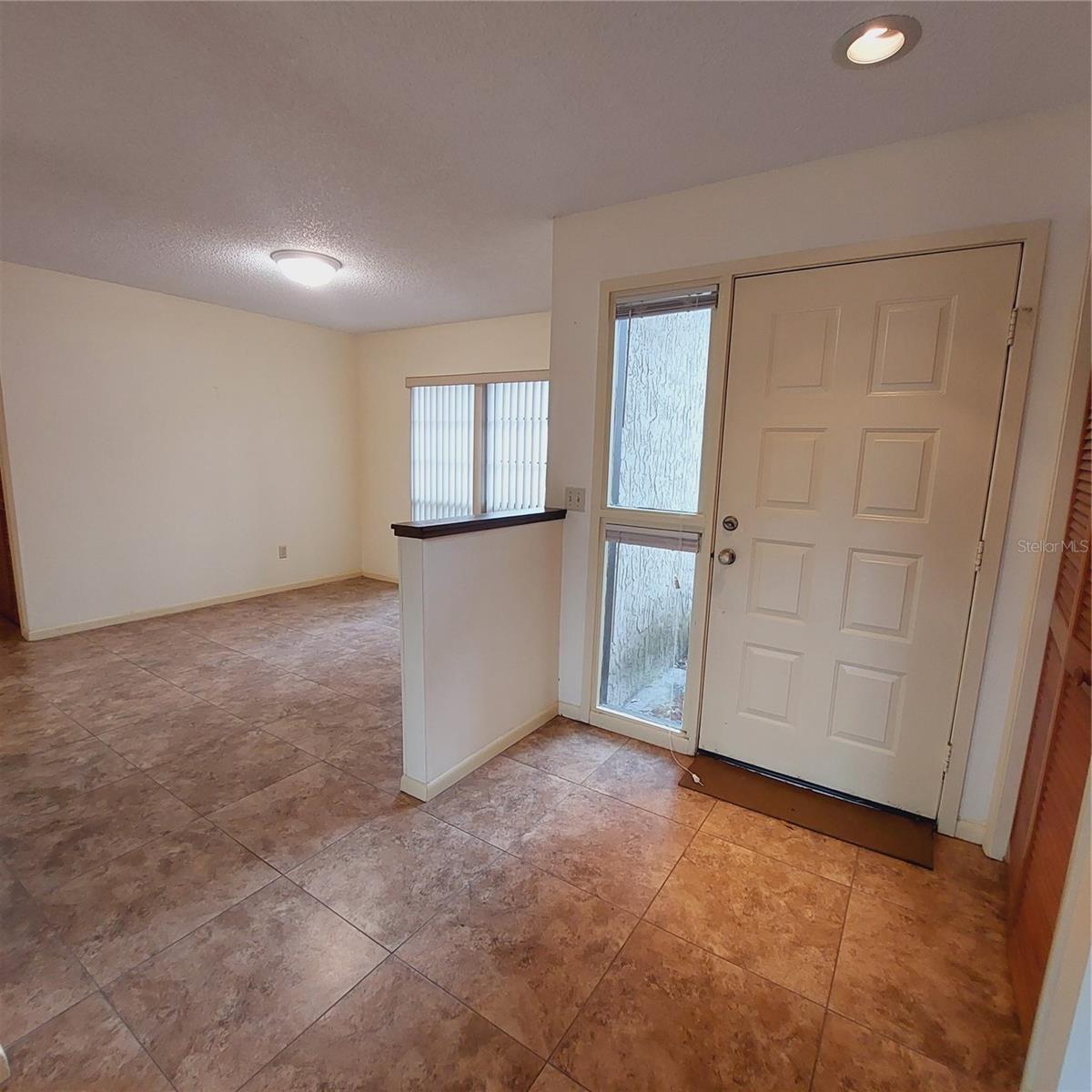 14902 Oldgate Pl Property Photo 5