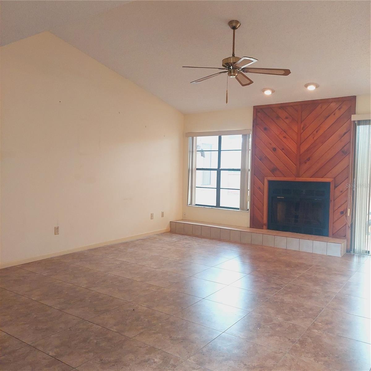 14902 Oldgate Pl Property Photo 8