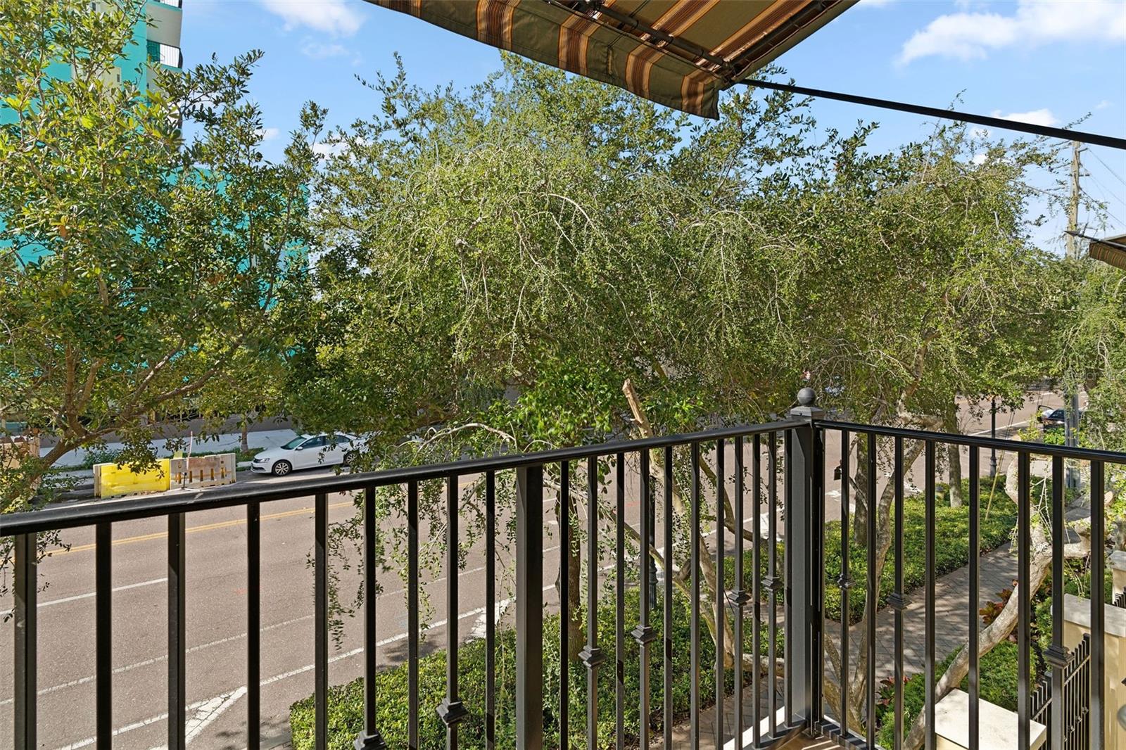 300 Beach Dr Ne #309 Property Photo 20