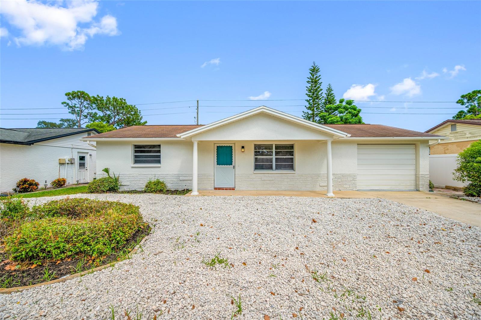 11724 PAIGE DR Property Photo 1