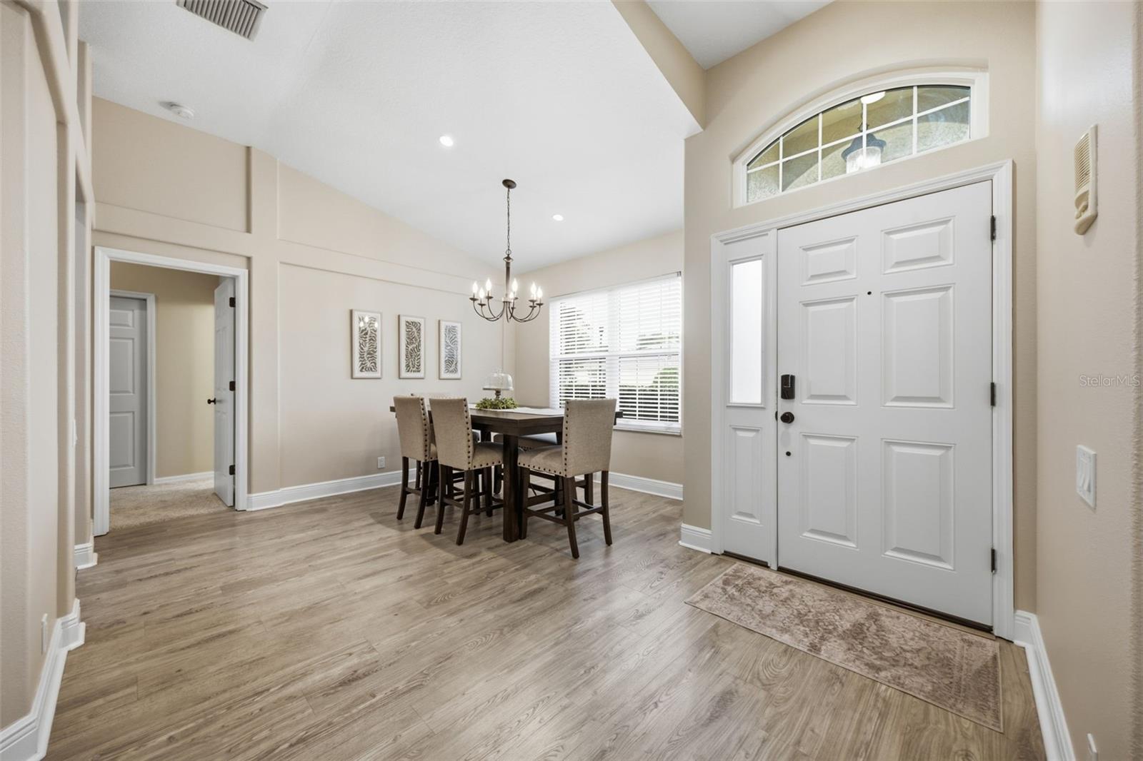 10539 Gooseberry Ct Property Photo 4