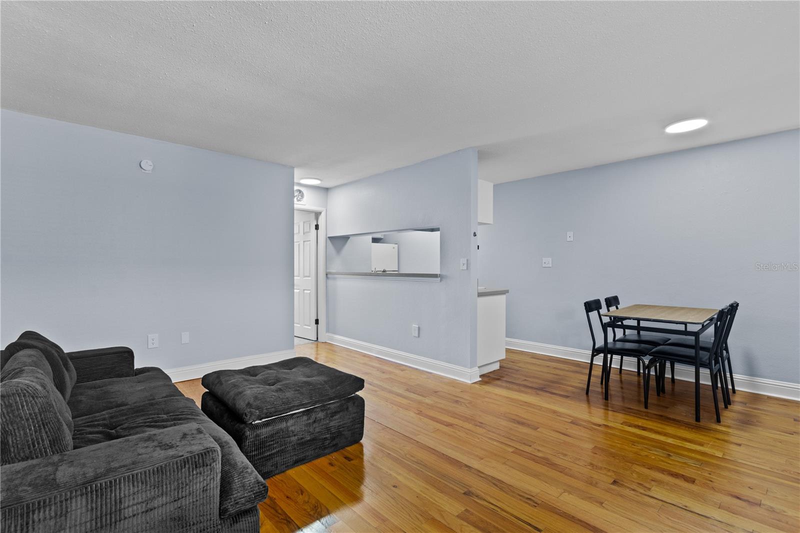 1301 S Howard Ave #b18 Property Photo 8