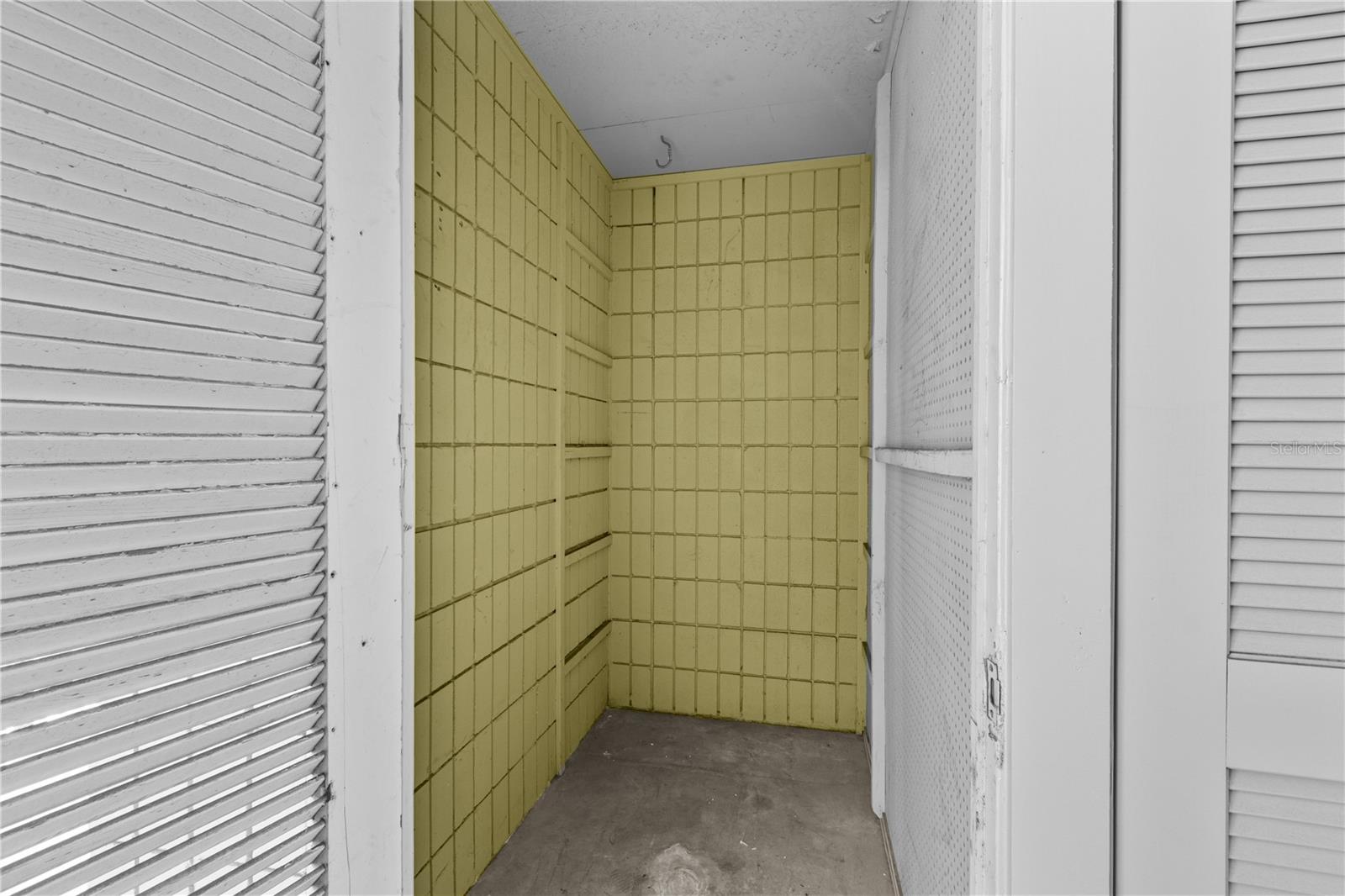 1301 S Howard Ave #b18 Property Photo 22