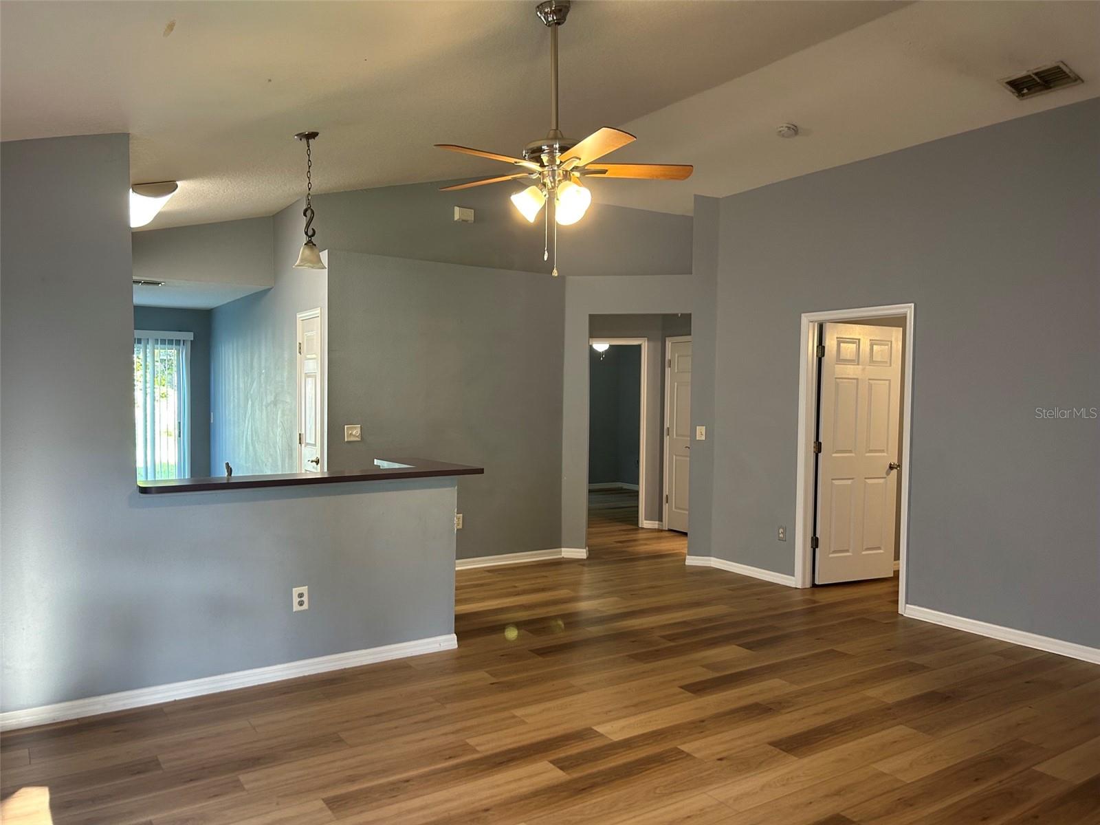 5707 Tanagerlake Rd Property Photo 12