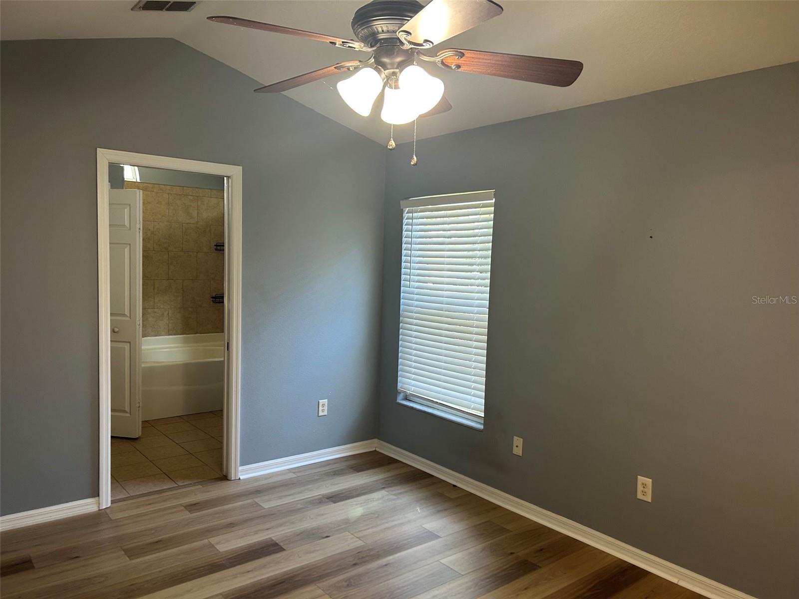 5707 Tanagerlake Rd Property Photo 15
