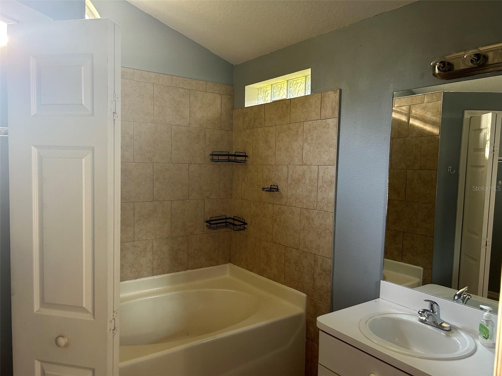 5707 Tanagerlake Rd Property Photo 16