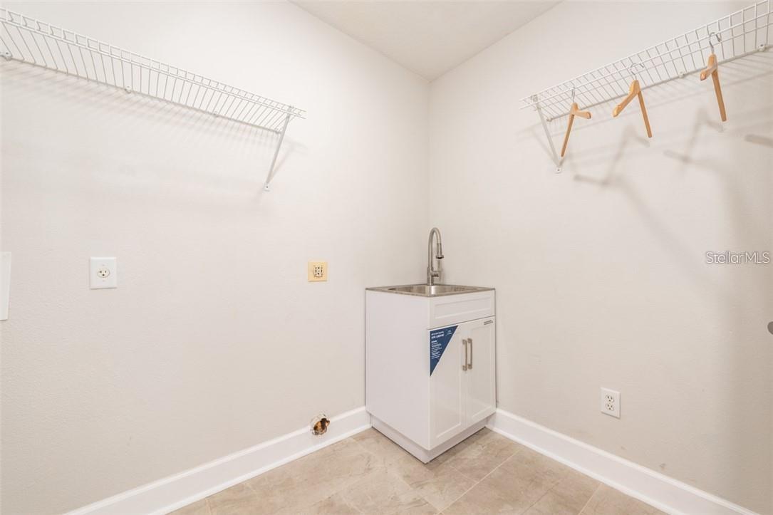 13116 Fennway Ridge Dr Property Photo 27