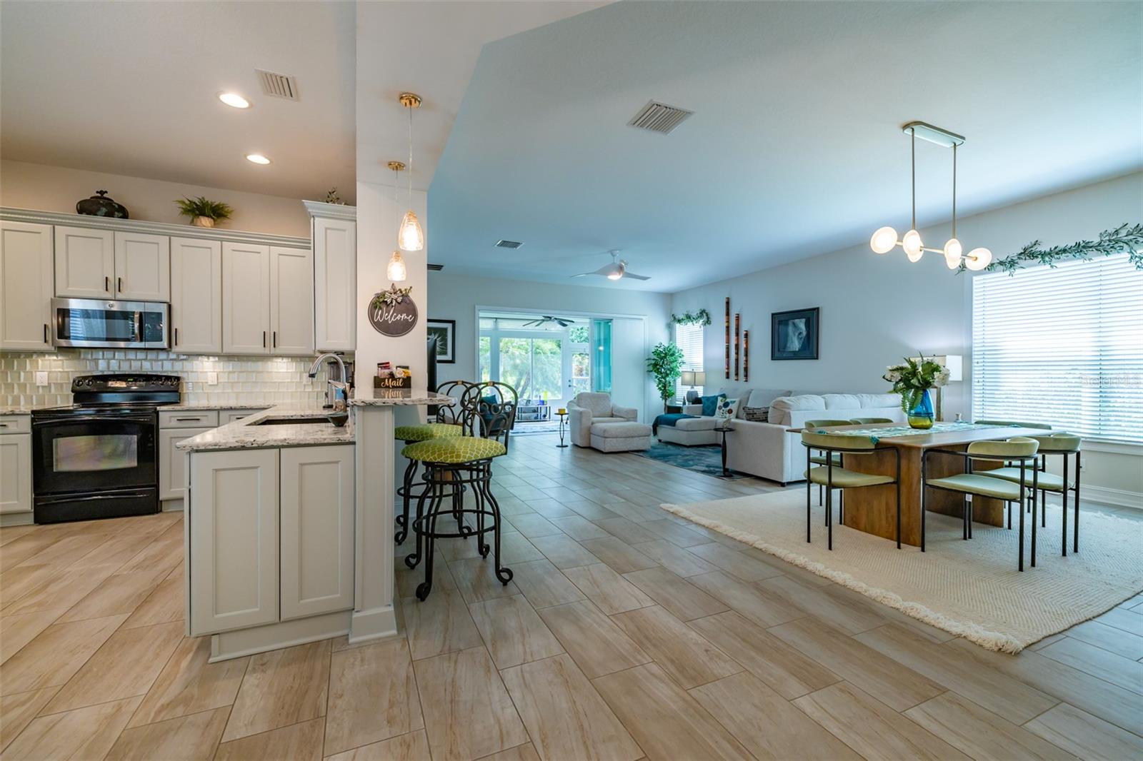 15818 Cobble Mill Dr Property Photo 15