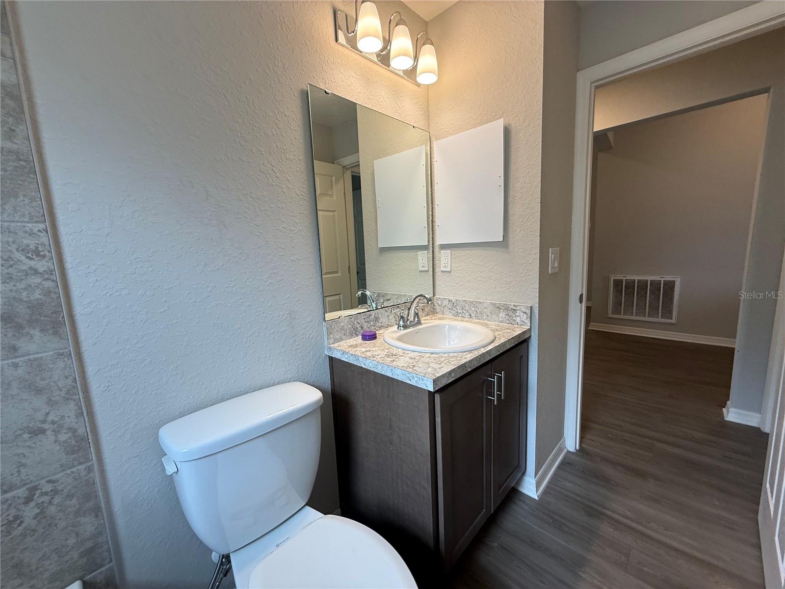 2586 San Marco Way Property Photo 3