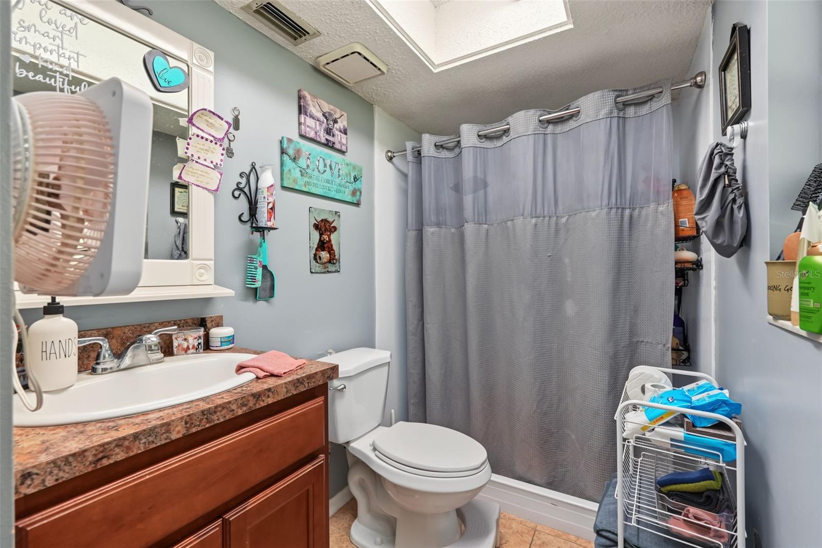 509 E Drew St Property Photo 17