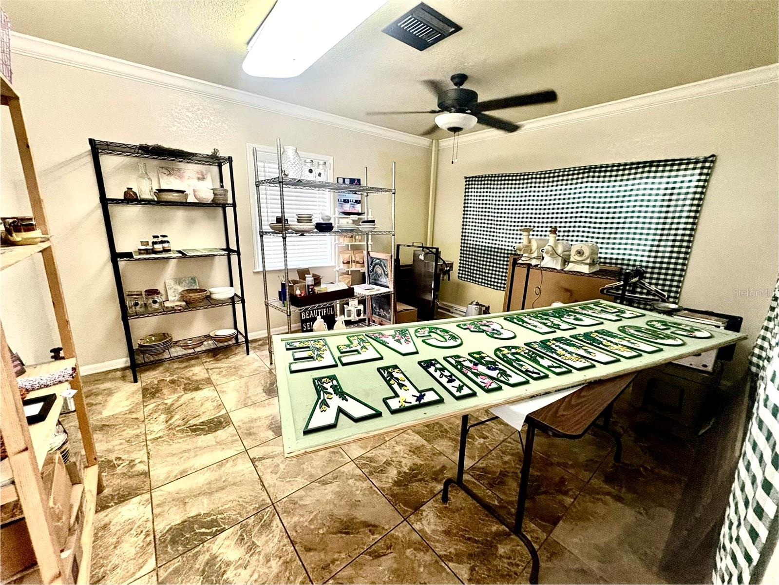 5521 Hanley Rd Property Photo 17