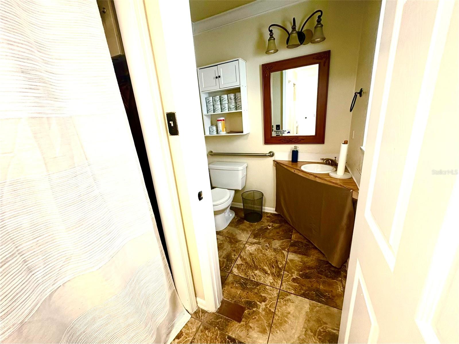 5521 Hanley Rd Property Photo 19