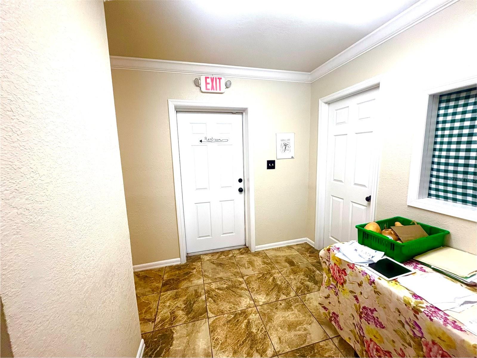 5521 Hanley Rd Property Photo 22