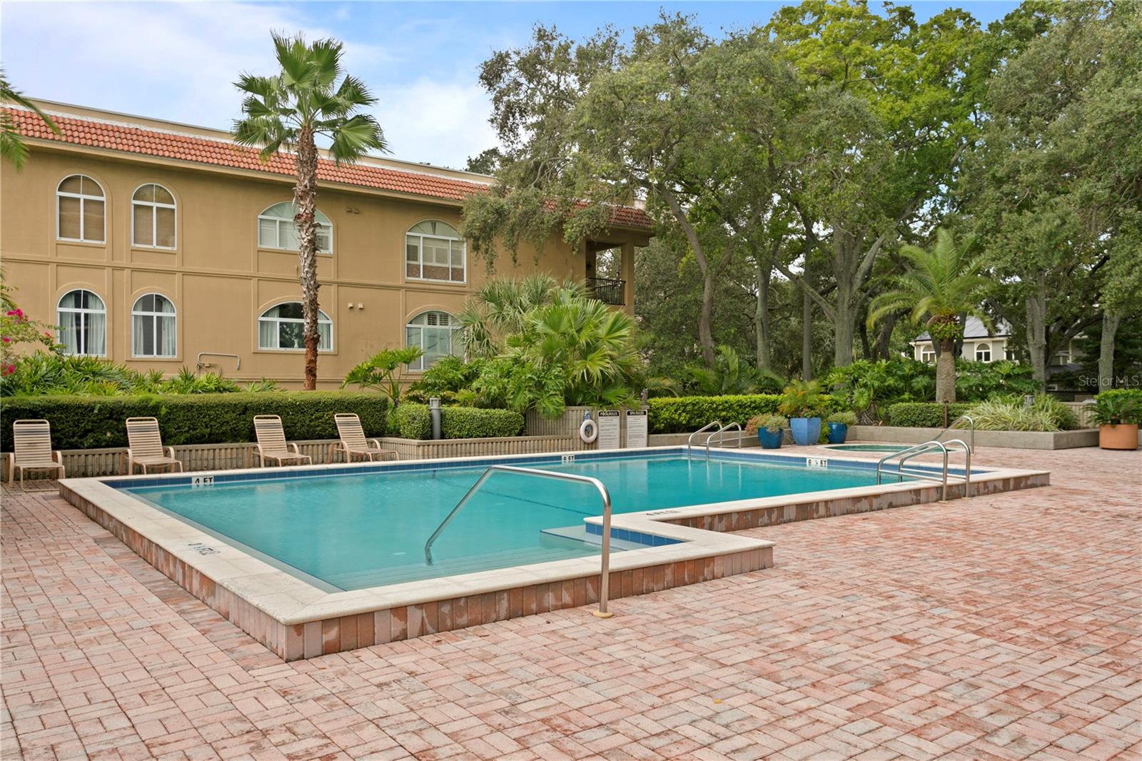 2413 Bayshore Blvd #1605 Property Photo 45