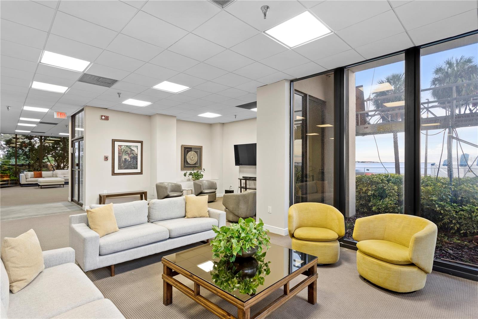 2413 Bayshore Blvd #1605 Property Photo 47