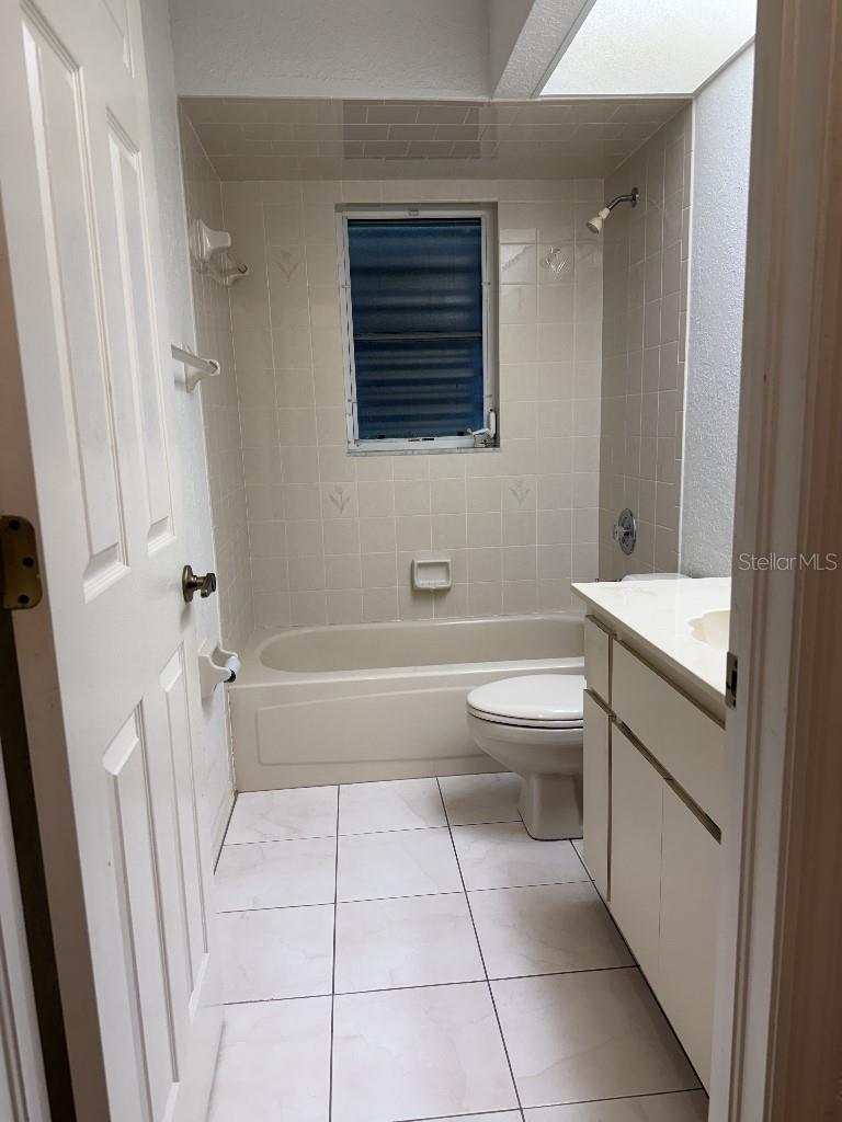 64 Norman St Property Photo 12