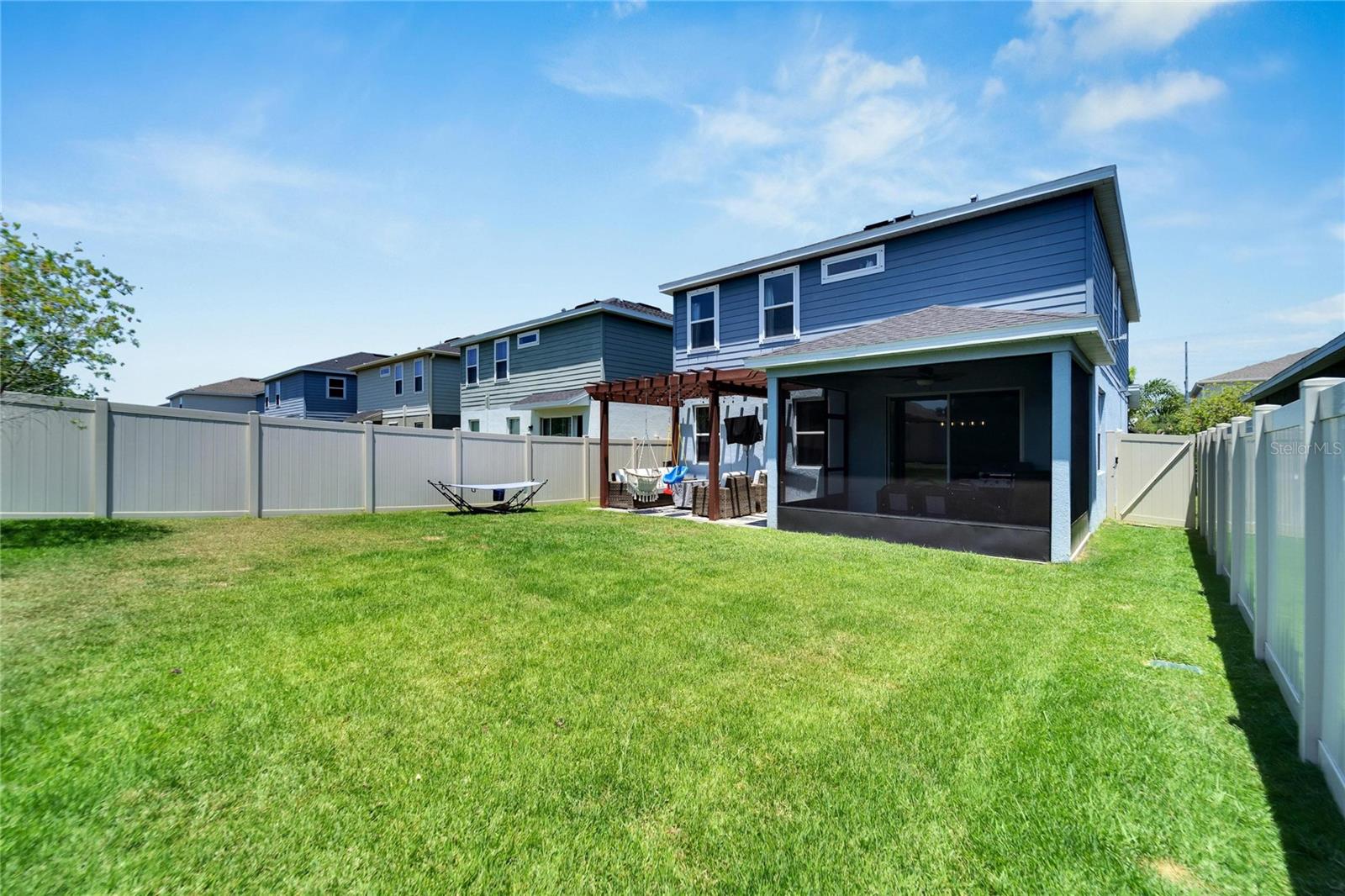 12227 Blue Pacific Dr Property Photo 17