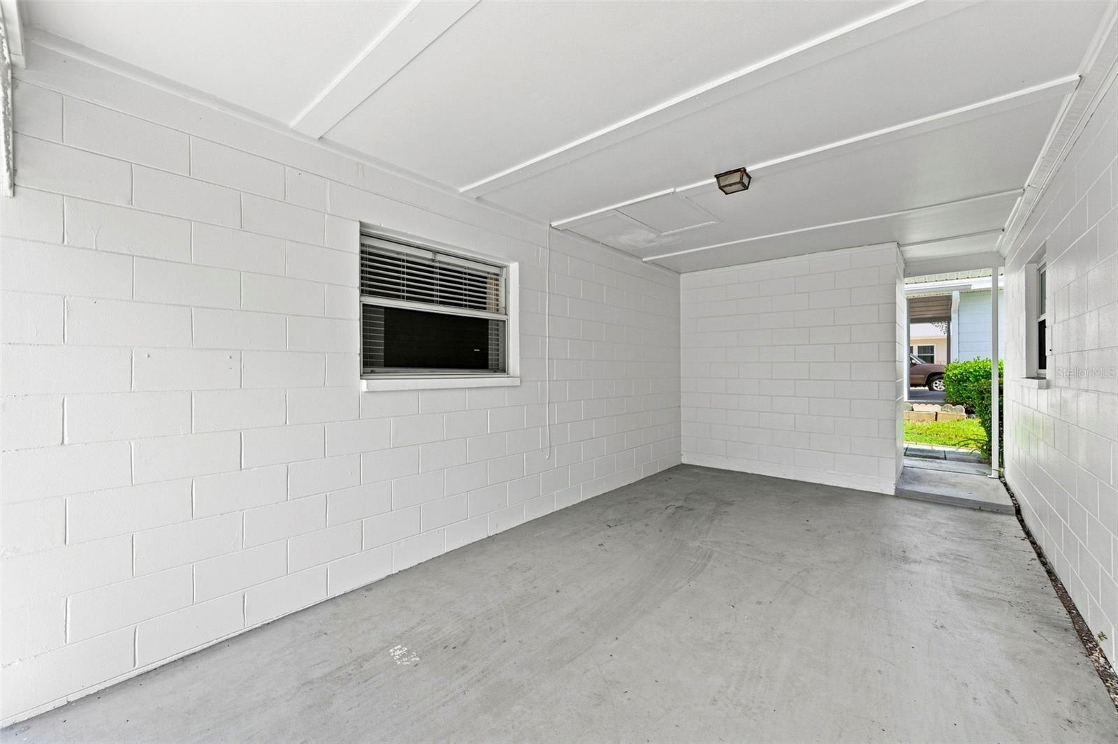 12400 Park Blvd #511 Property Photo 7