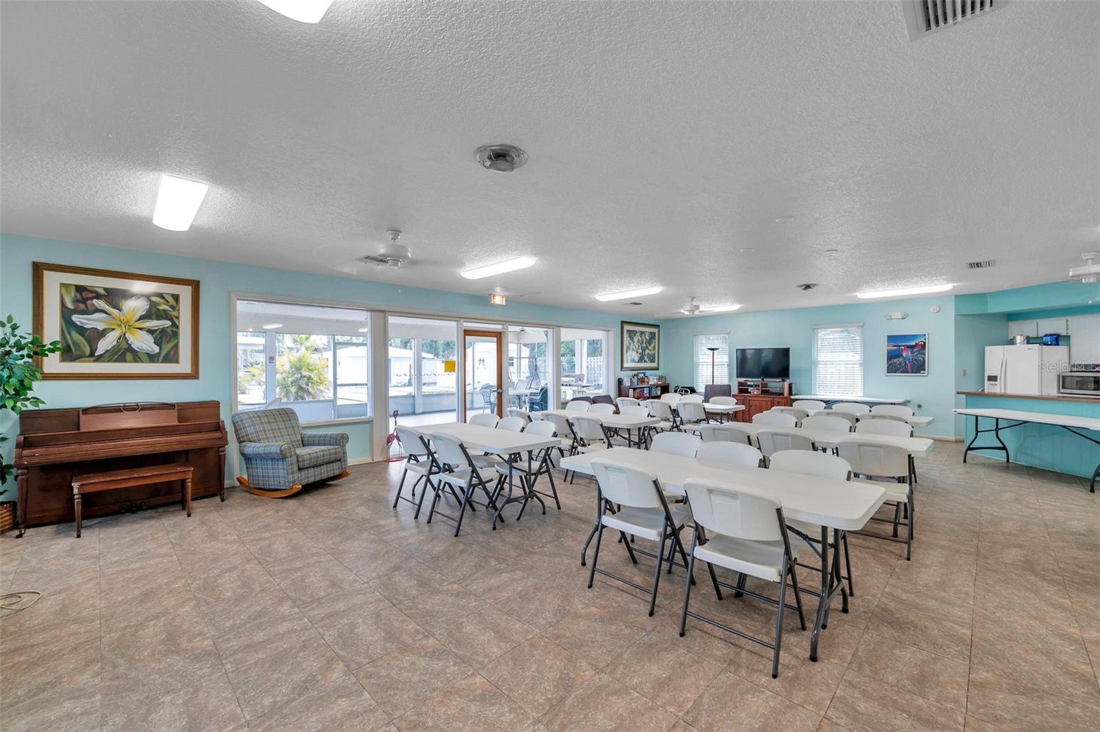 12400 Park Blvd #511 Property Photo 46